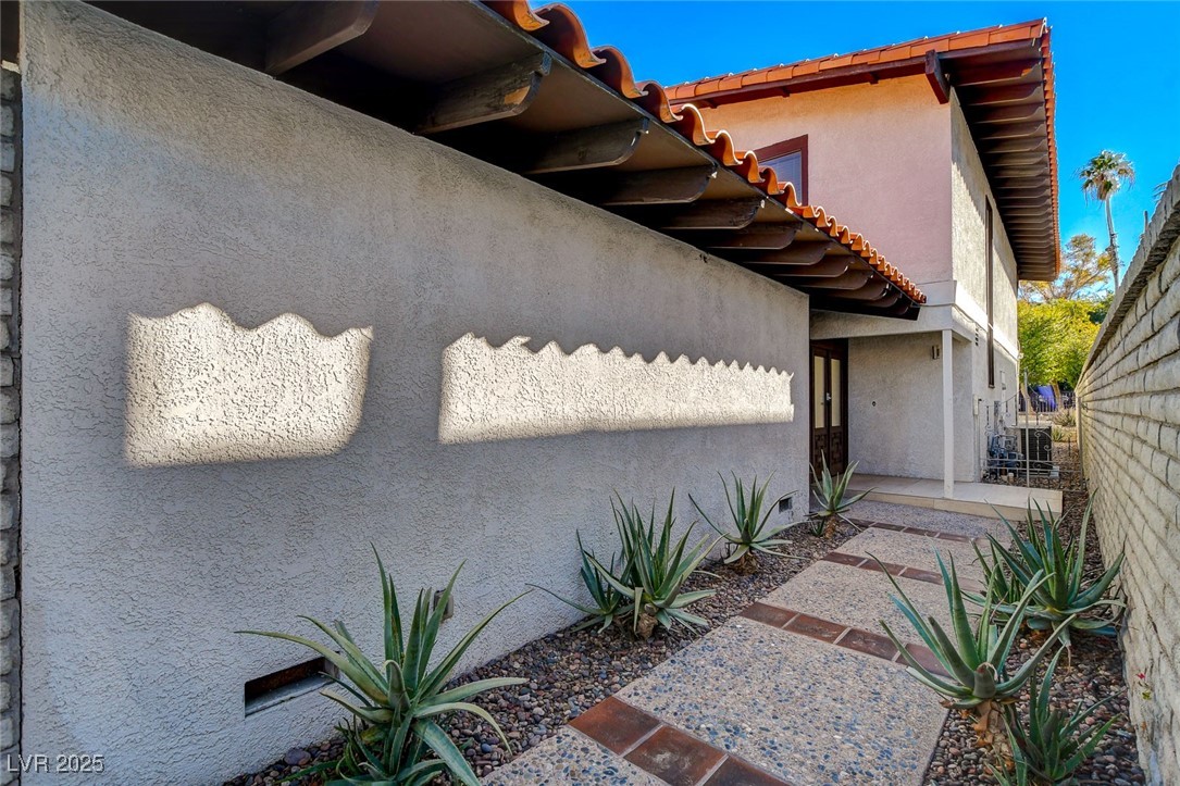 945 Vegas Valley Drive