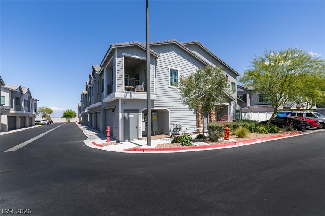 544 Teovani Street 924