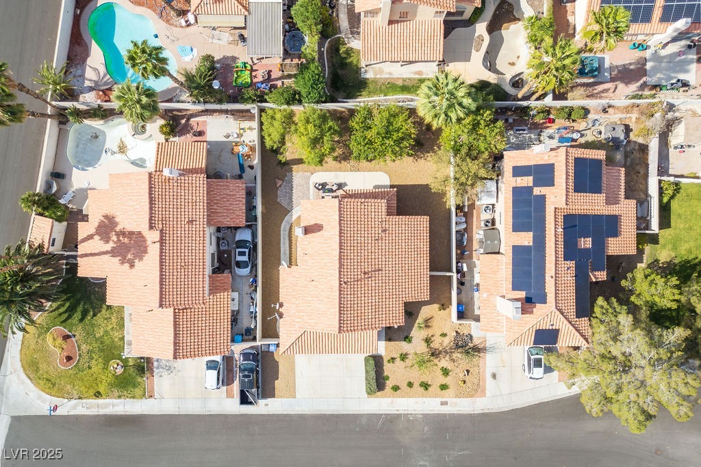 1360 Red Hollow Drive