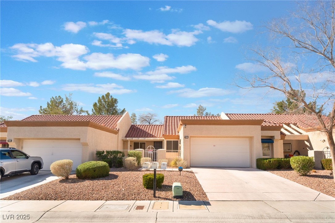 8617 Prairie Hill Drive, Las Vegas, Nevada image 1