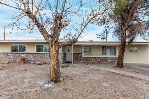 1106 Arrowhead Avenue Las Vegas NV 89106
