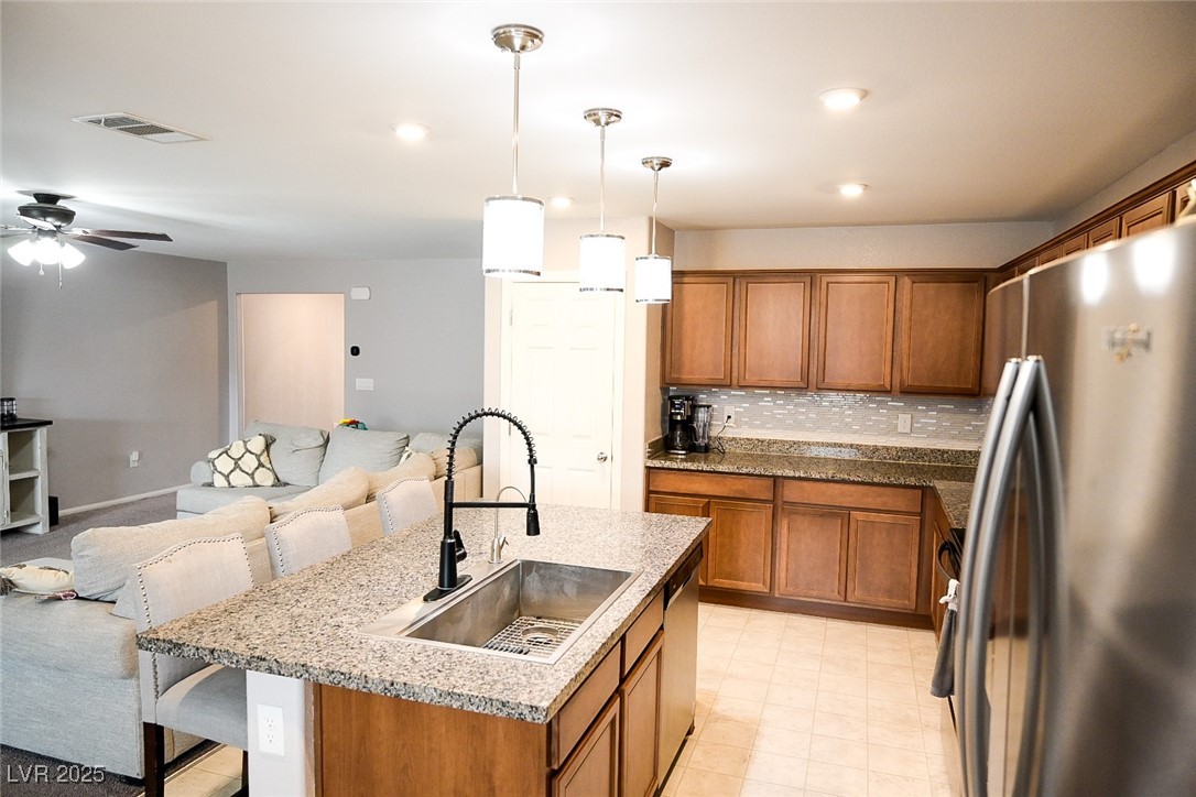 645 Turtleback Falls Avenue, Indian Springs, Nevada image 10