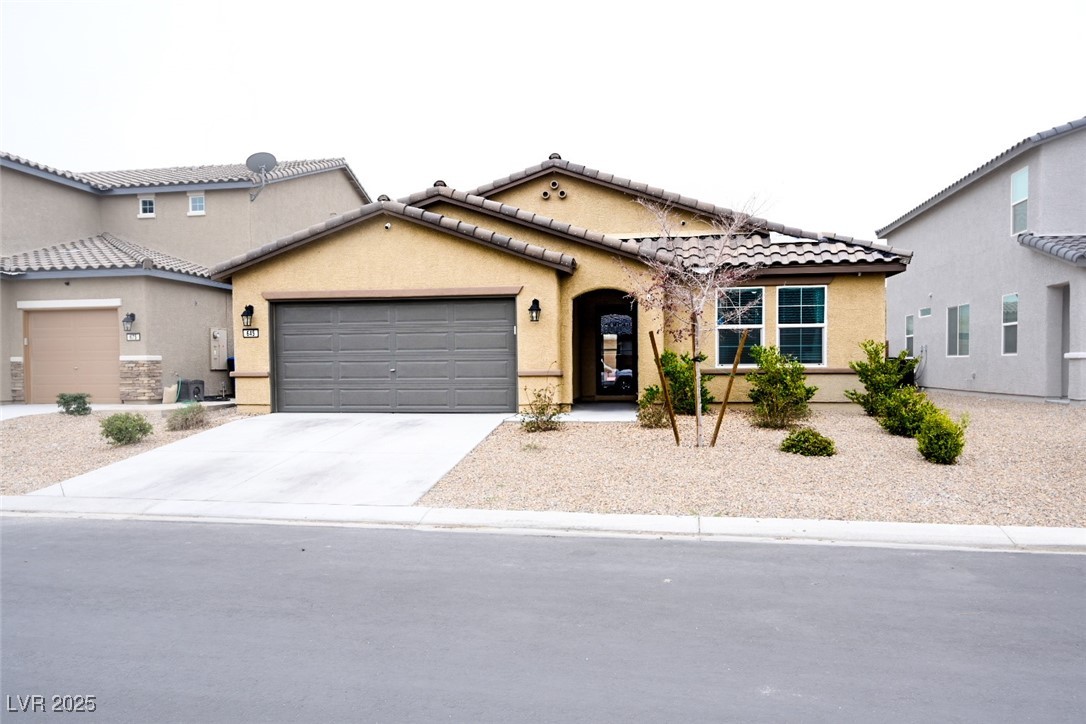645 Turtleback Falls Avenue, Indian Springs, Nevada image 3