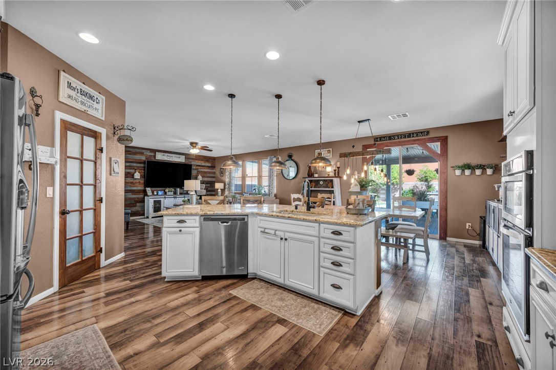 4356 Hatch Bend Avenue