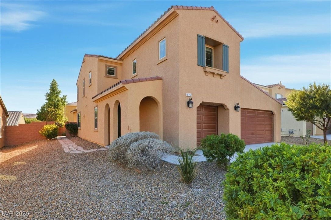 825 Fox Mountain Court