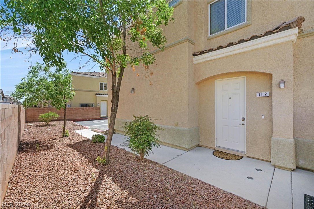 4036 Smokey Fog Avenue 3