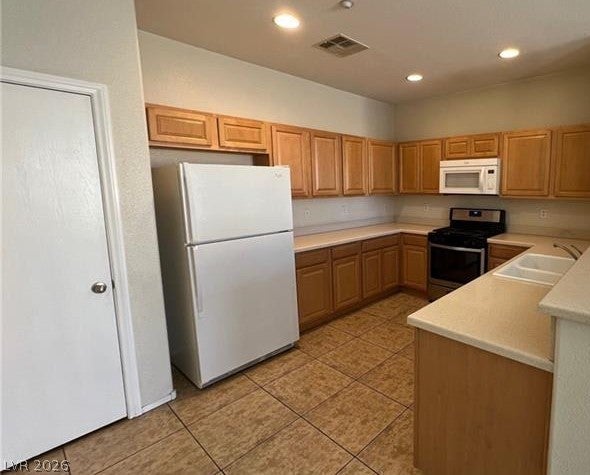 4437 Dover Straight Street 204