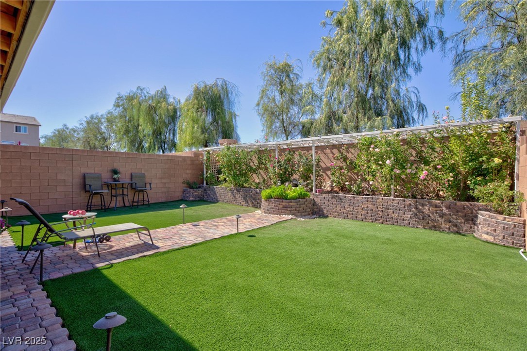 10137 Herons Rise Street