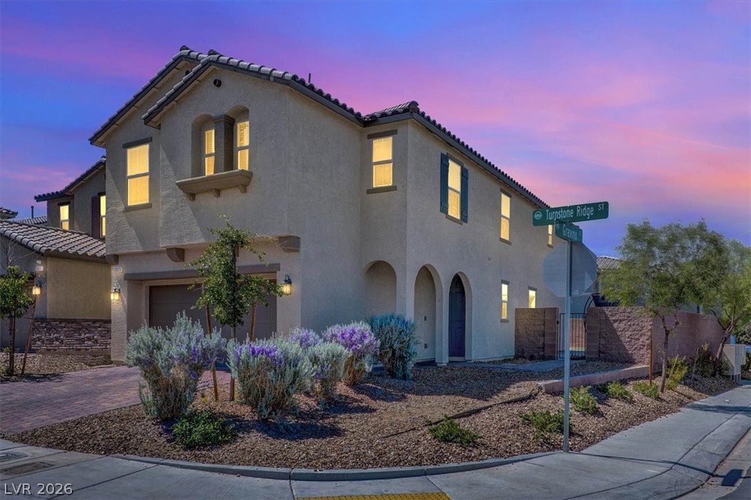 2823 Turnstone Ridge Street