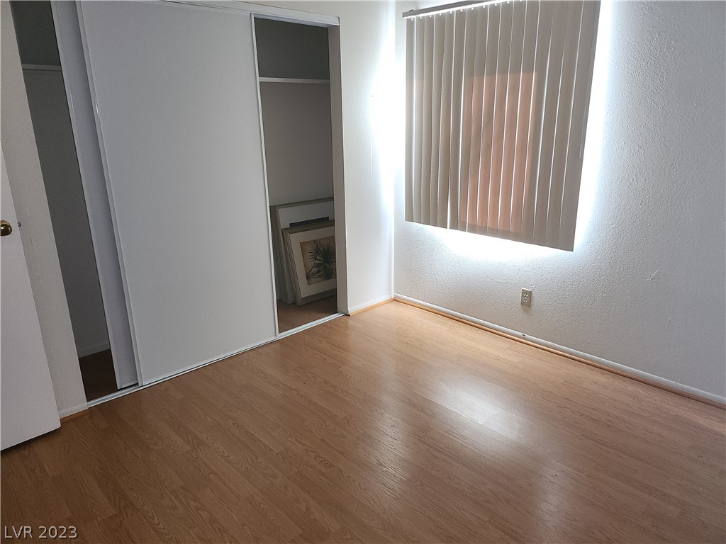 Photo 26 of 38 of listing 97ea7bcf-927a-4f35-ae27-bcef459ef7e0 house