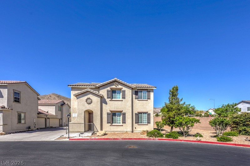 4191 Sparrow Rock Street