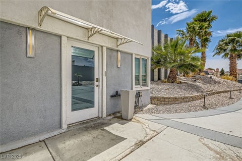Tiny photo for 2520 Castlesands Way, Las Vegas, NV 89121 (MLS # 2672530)