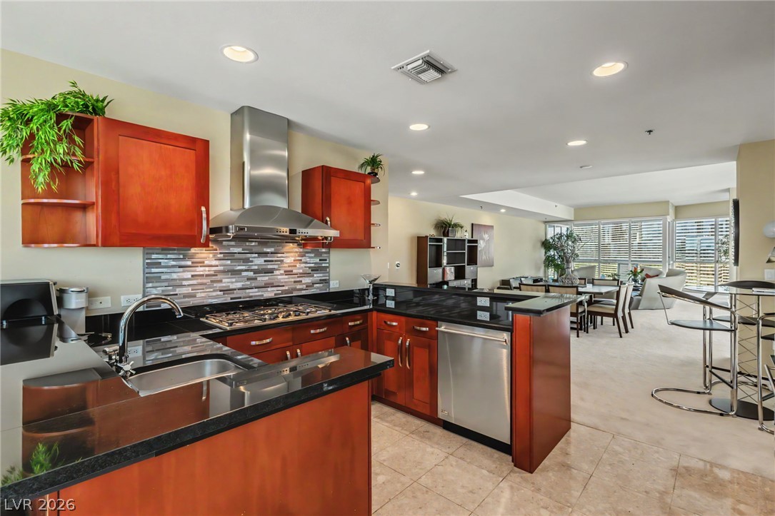 4525 Dean Martin Drive 2012