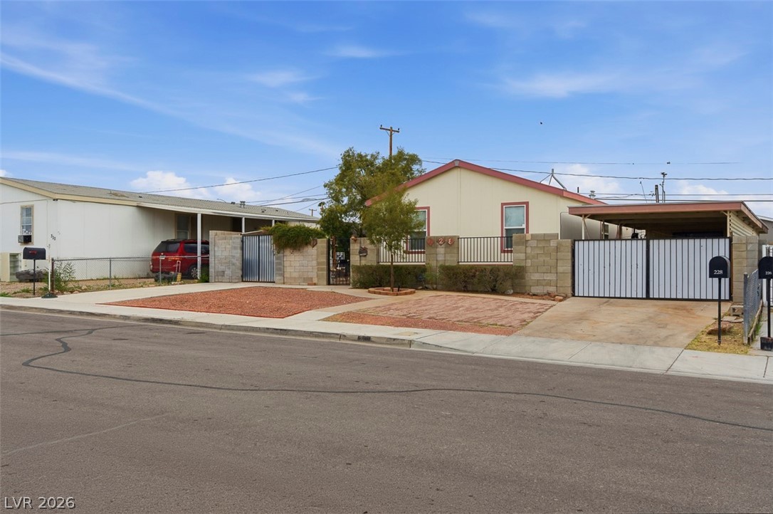 228 Hopi Lane