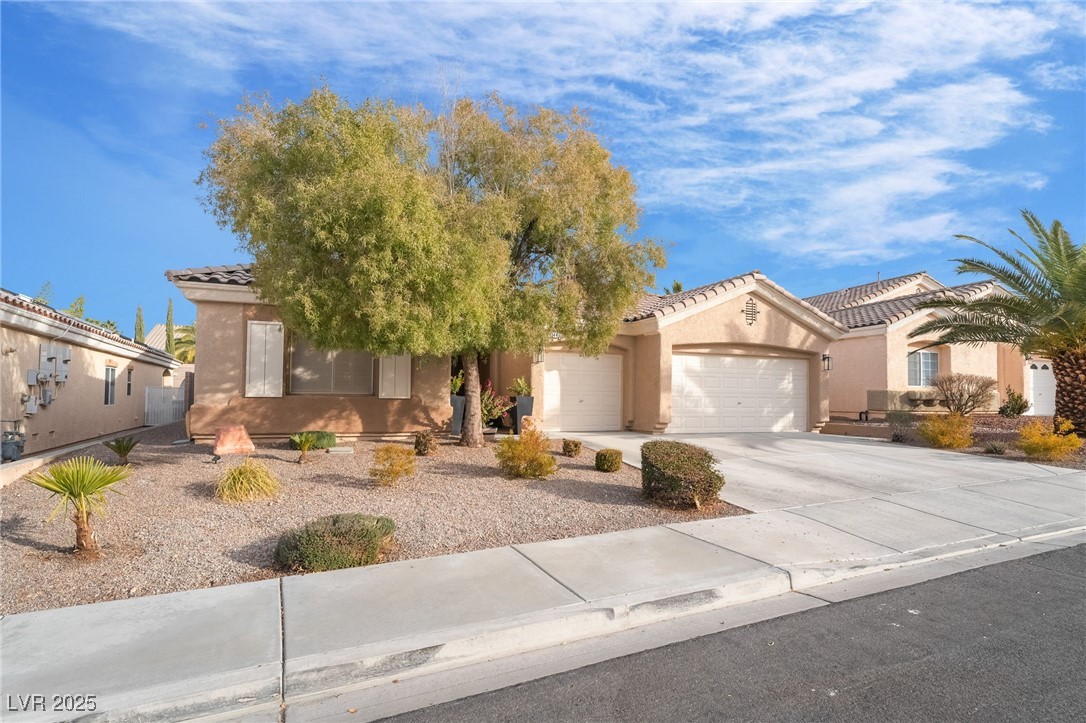 2144 Paganini Avenue, Henderson, Nevada image 3