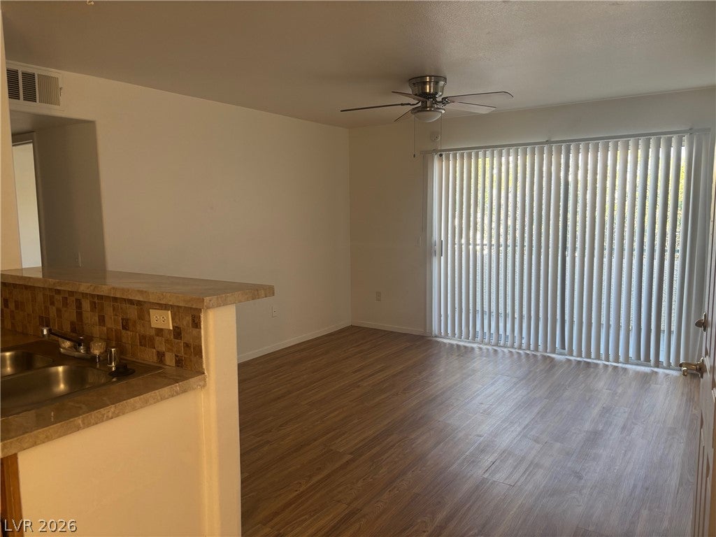 5710 E Tropicana Avenue 2054