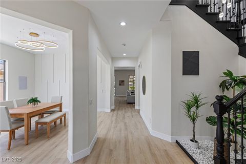 17 Winding Road Henderson NV 89052