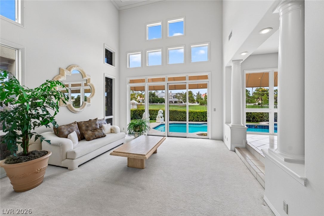 8188 Horseshoe Bend Lane