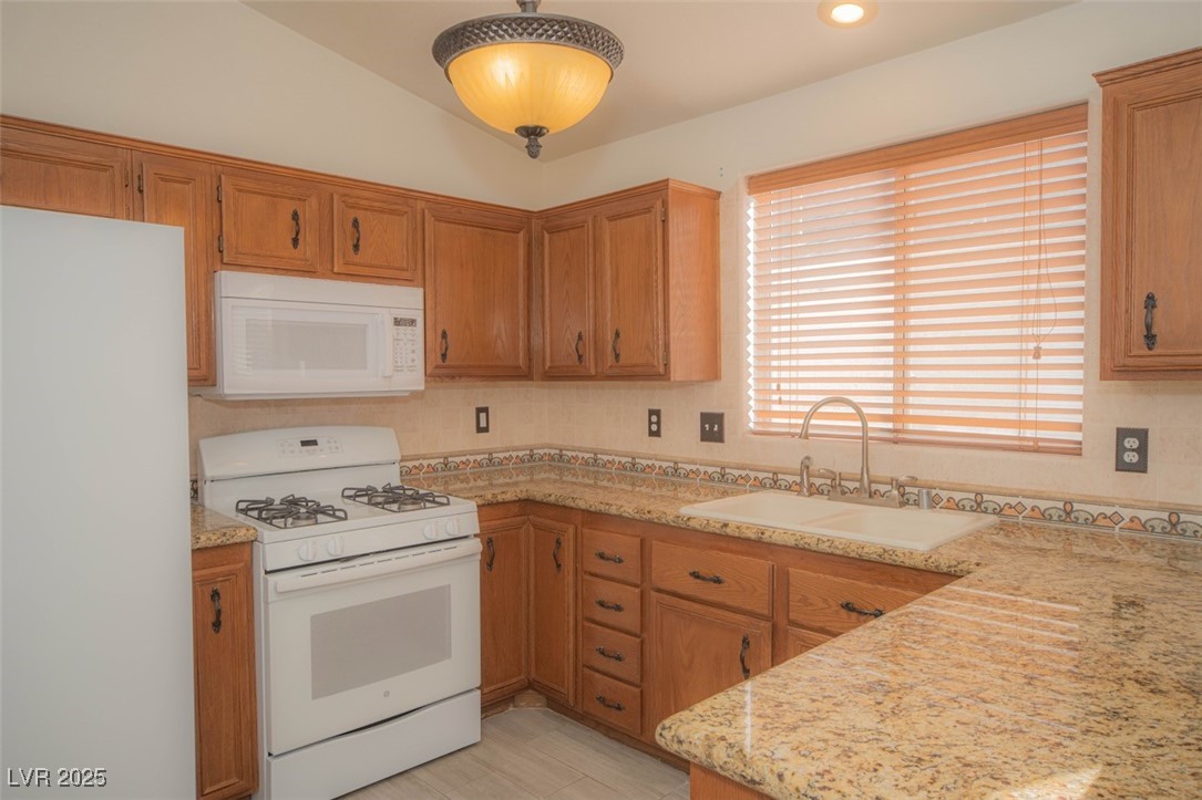 9323 W Rochelle Avenue, Las Vegas, Nevada image 10