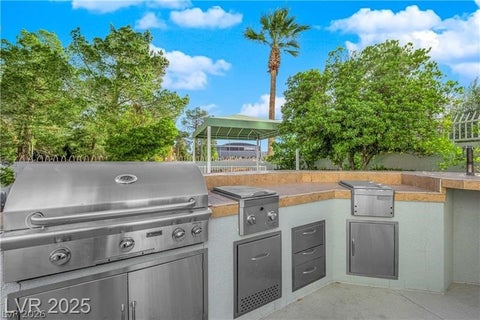 Tiny photo for 360 E Desert Inn Road #407, Las Vegas, NV 89109 (MLS # 2762147)