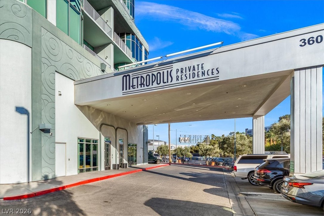 360 E Desert Inn Road 407