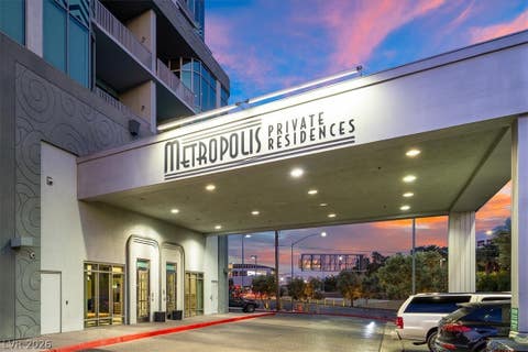 Tiny photo for 360 E Desert Inn Road #407, Las Vegas, NV 89109 (MLS # 2762147)