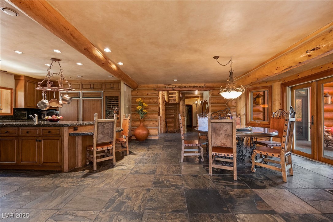 Las Vegas, Nevada 89124, United States, 5 Bedrooms Bedrooms, ,6 BathroomsBathrooms,Residential,Active,253575