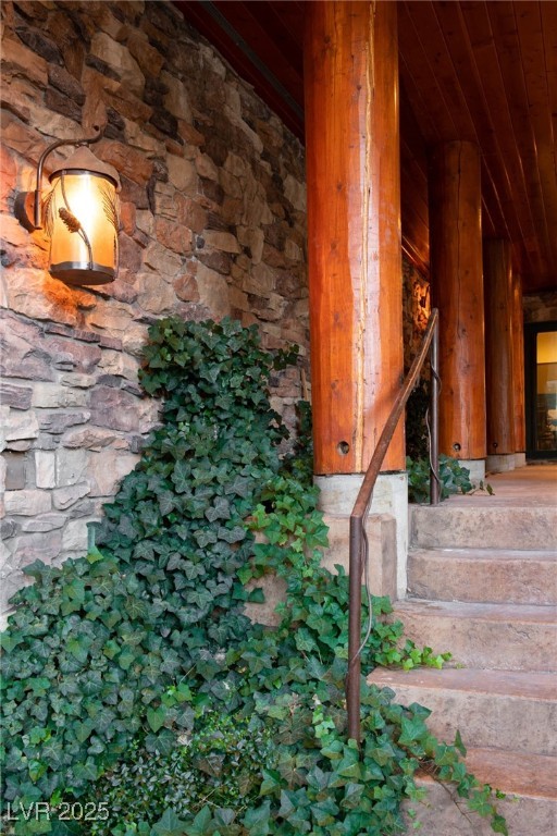 Las Vegas, Nevada 89124, United States, 5 Bedrooms Bedrooms, ,6 BathroomsBathrooms,Residential,Active,253575