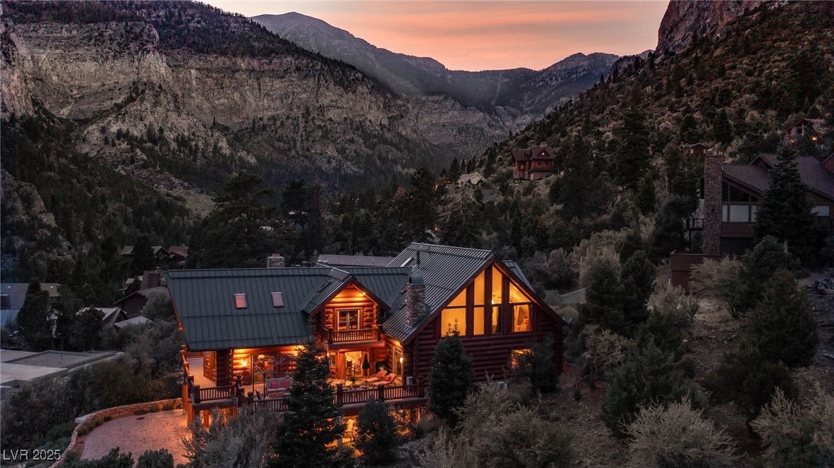 Las Vegas, Nevada 89124, United States, 5 Bedrooms Bedrooms, ,6 BathroomsBathrooms,Residential,Active,253575