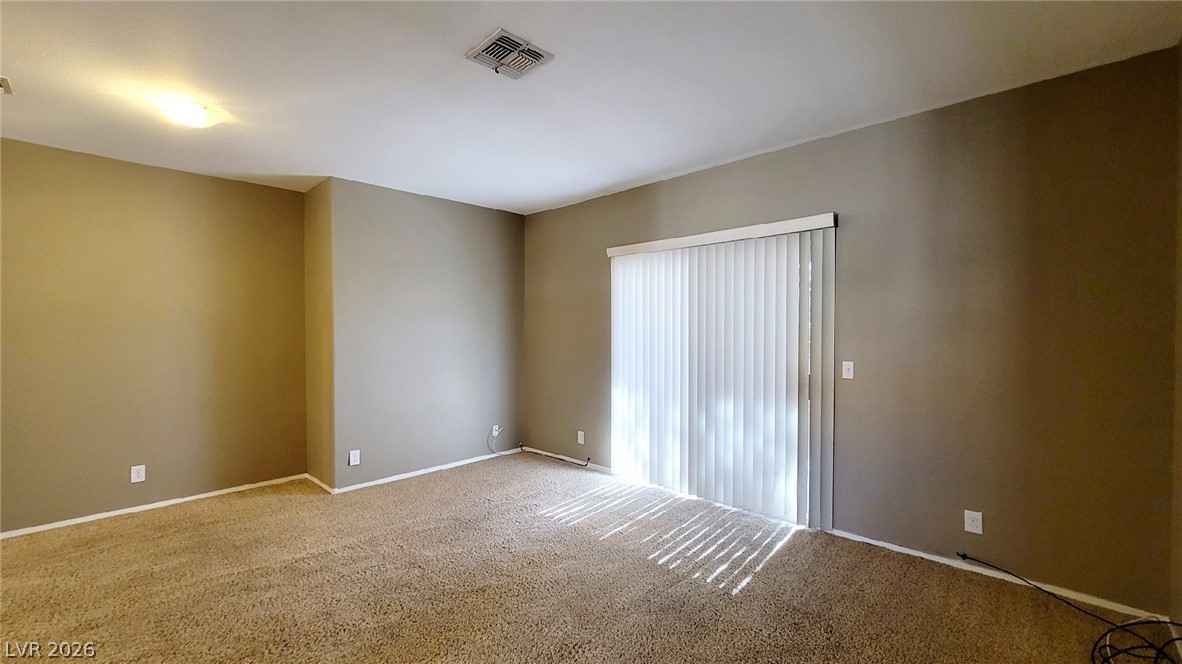 1900 N Torrey Pines Drive 203