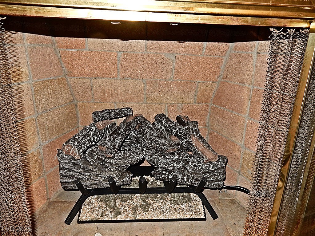 Las Vegas, Nevada 89119, United States, 3 Bedrooms Bedrooms, ,2 BathroomsBathrooms,Residential,Active,232945