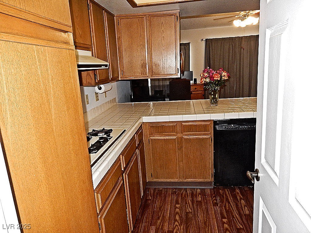 Las Vegas, Nevada 89119, United States, 3 Bedrooms Bedrooms, ,2 BathroomsBathrooms,Residential,Active,232945