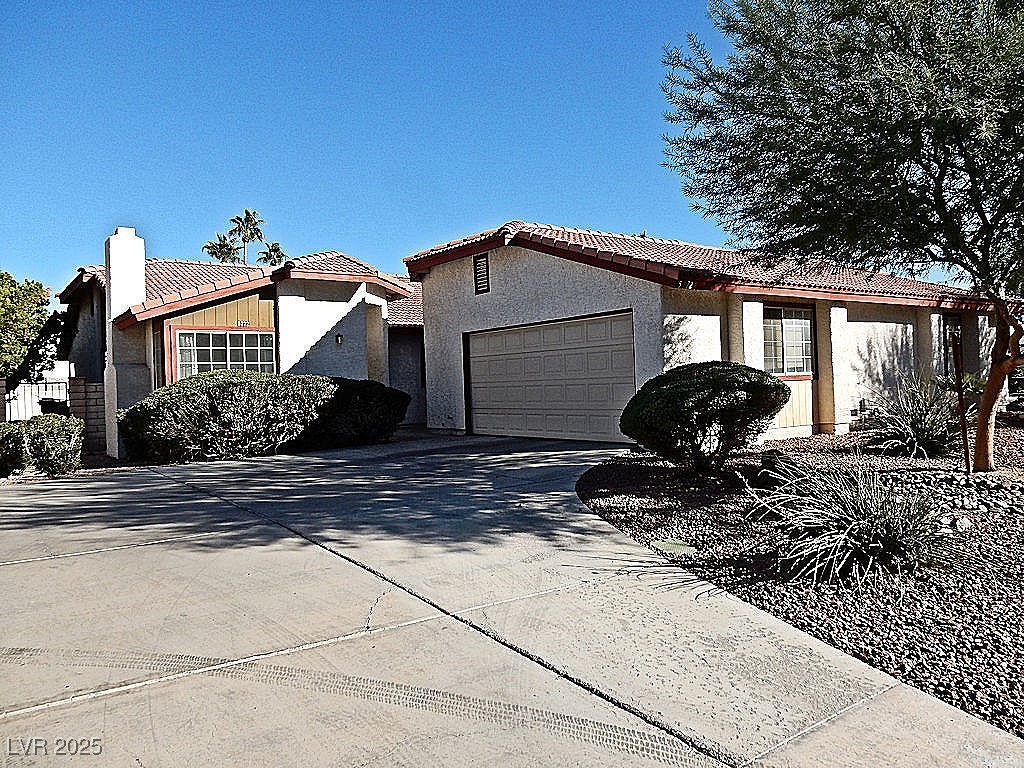 Las Vegas, Nevada 89119, United States, 3 Bedrooms Bedrooms, ,2 BathroomsBathrooms,Residential,Active,232945