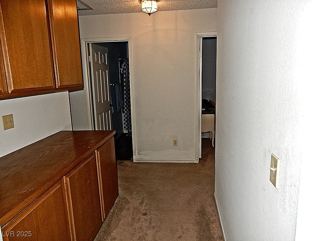 Las Vegas, Nevada 89119, United States, 3 Bedrooms Bedrooms, ,2 BathroomsBathrooms,Residential,Active,232945