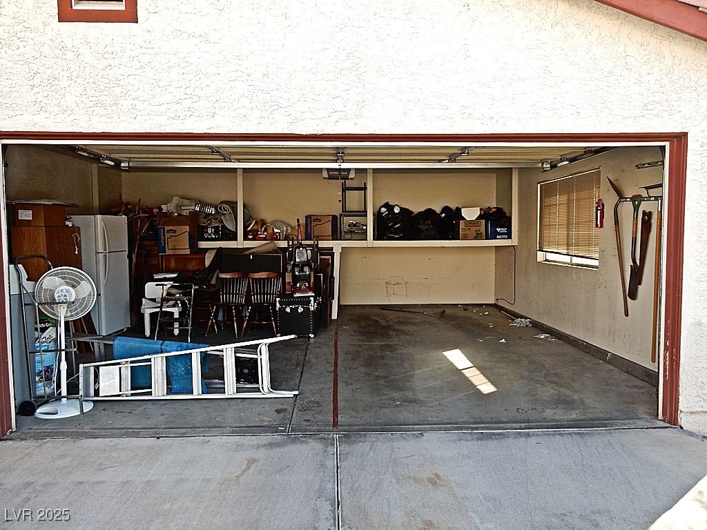 Las Vegas, Nevada 89119, United States, 3 Bedrooms Bedrooms, ,2 BathroomsBathrooms,Residential,Active,232945