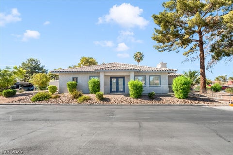 Townhouse For Sale - 213 N Lamb Boulevard #E<br/> Clark County, Las Vegas, NV 89110