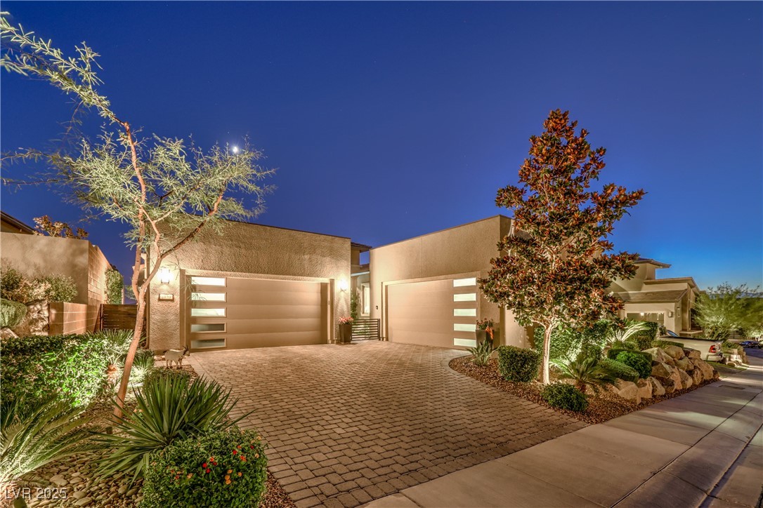 2159 Alto Vista Drive