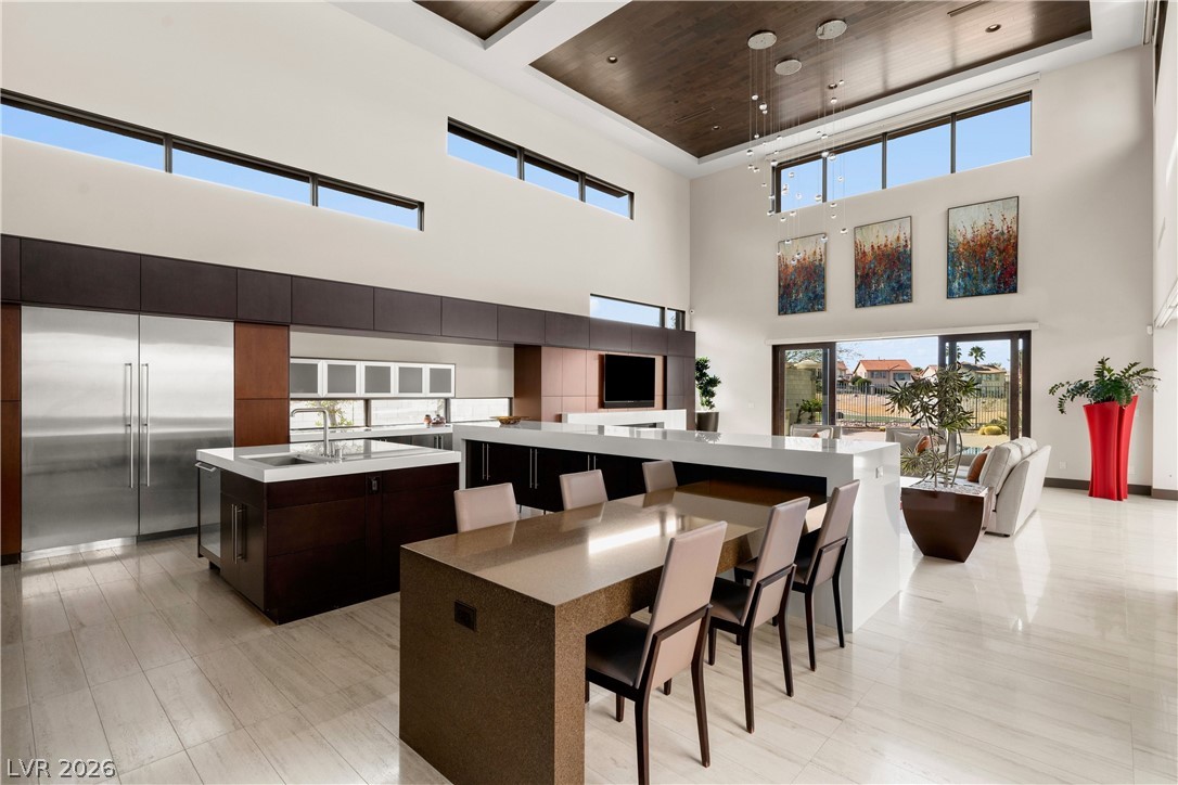 1341 Villa Barolo Avenue