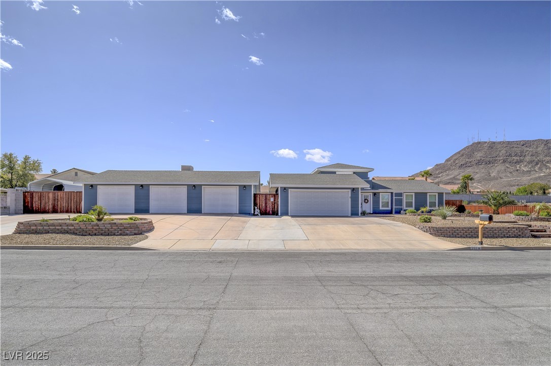 261 W Cypress Drive, Henderson, Nevada image 3