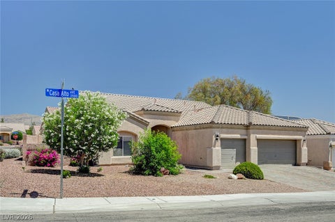 Homes For Sale - 3512 Casa Alto Avenue<br/> Clark County, North Las Vegas, NV 89031