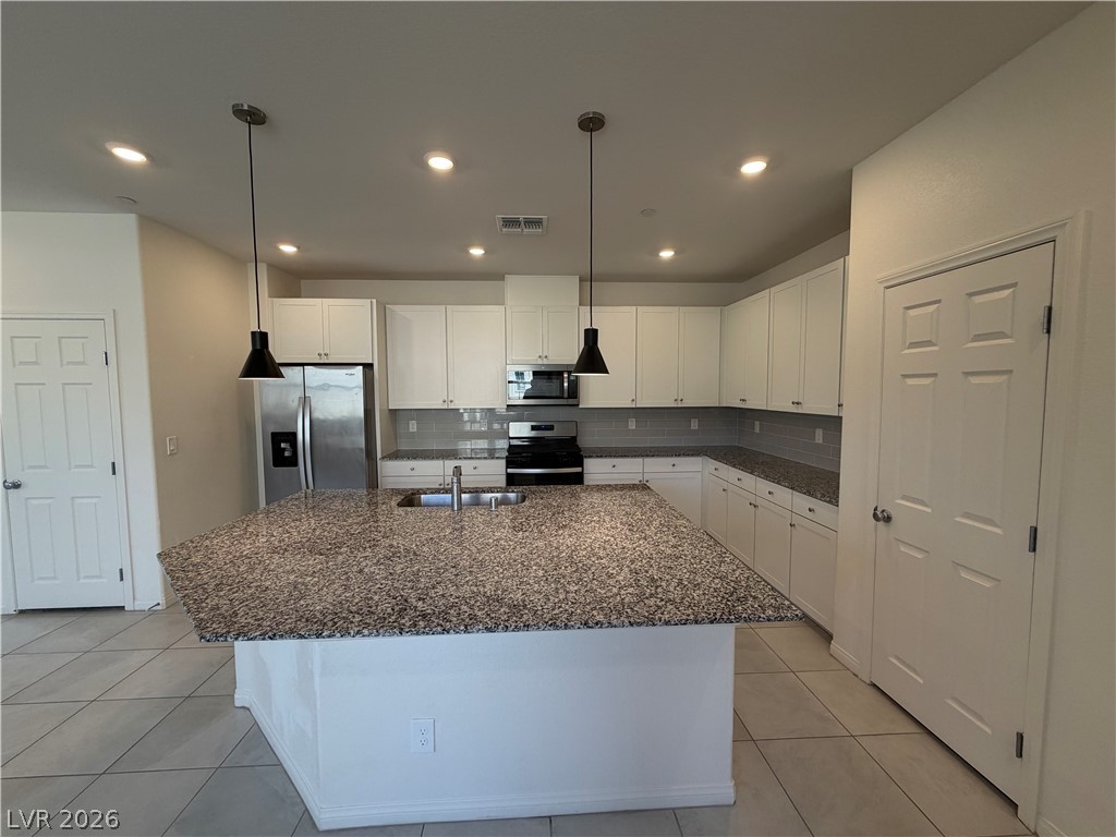 3577 Credere Lane