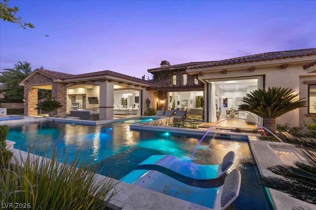 Photo of 4 Cottonwood Canyon Court, Las Vegas, NV 89141 (MLS # 2771292)