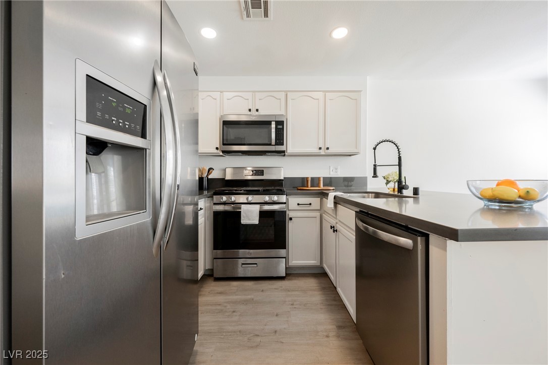 2621 Adelante Avenue 102