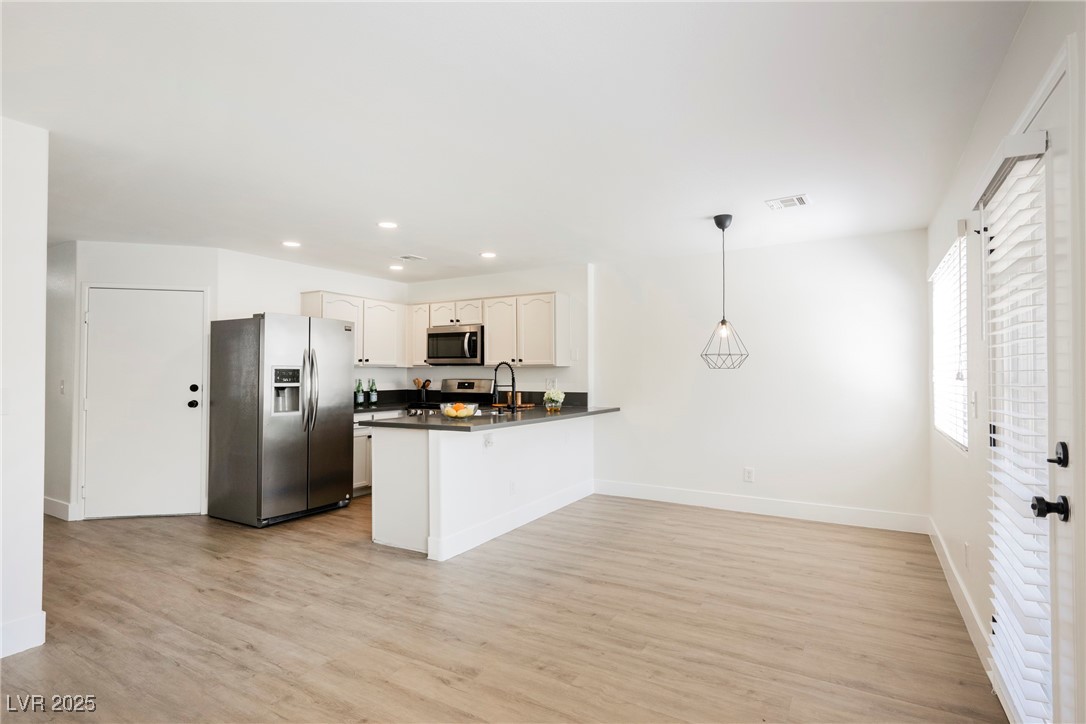 2621 Adelante Avenue 102