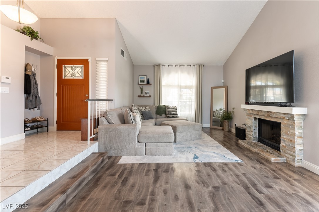 730 Rusty Spur Drive, Henderson, Nevada image 8