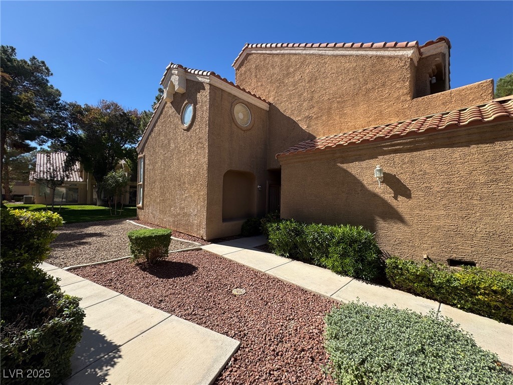 5309 La Patera Lane