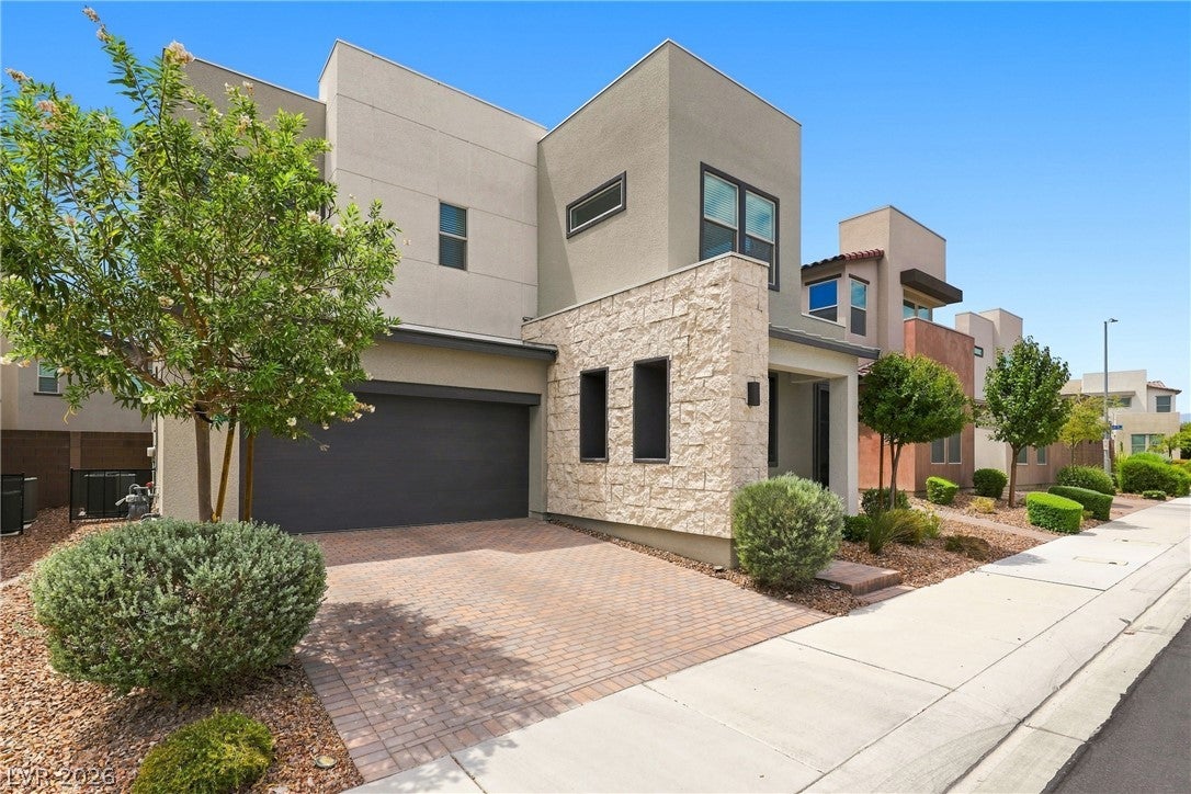 709 Emerson Creek Court