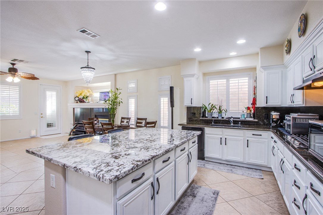 11773 Golden Moments Avenue, Las Vegas, Nevada image 8