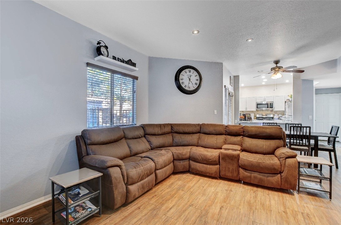 5250 S Rainbow Boulevard 1071