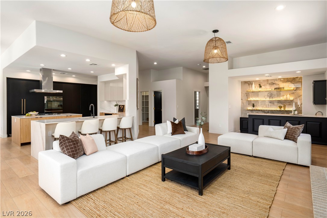3235 CLIFF SIELER Court